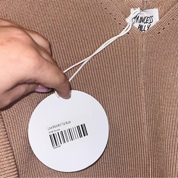 ⭐️Host Pick⭐️ Princess Polly Love More Knit Top Nude Cropped V-Neck NWT - Picture 9 of 9